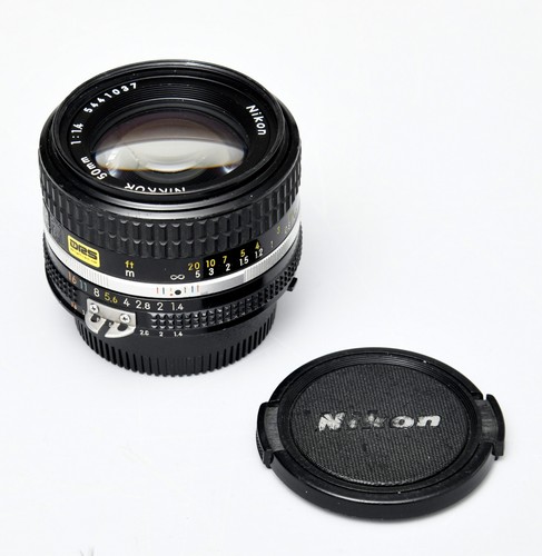 Nikon nikkor f - nikon, f/1.4